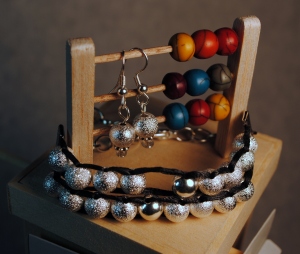 knitting abacus with earrings
